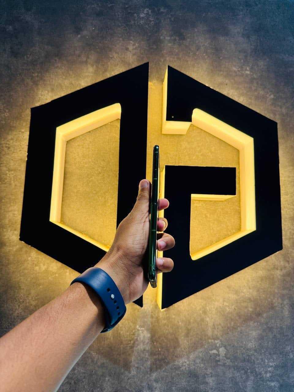 Motorola Razr 50 Ultra 12+512GB - GREEN - Code (44519) - The Digital Hub