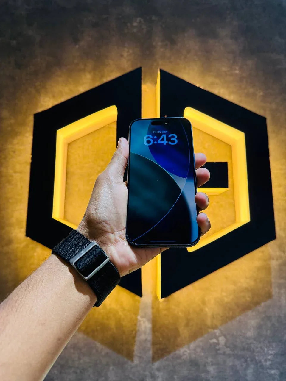 Apple iPhone 17 Pro 256GB - BLUE - Code (48145) - The Digital Hub