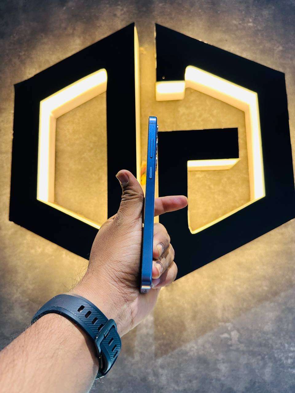 Samsung S24 Plus 12+256GB - VIOLET - Code (05778) - The Digital Hub