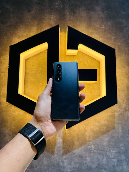 Samsung Z Fold 4 12+256GB - BLACK - Code (14205) - The Digital Hub