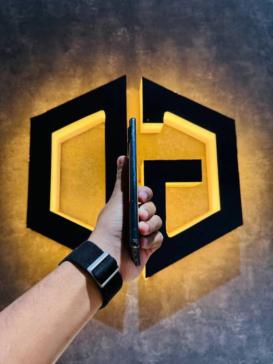 Google Pixel 7 Pro 12+256GB - BLACK - Code (82668) - The Digital Hub