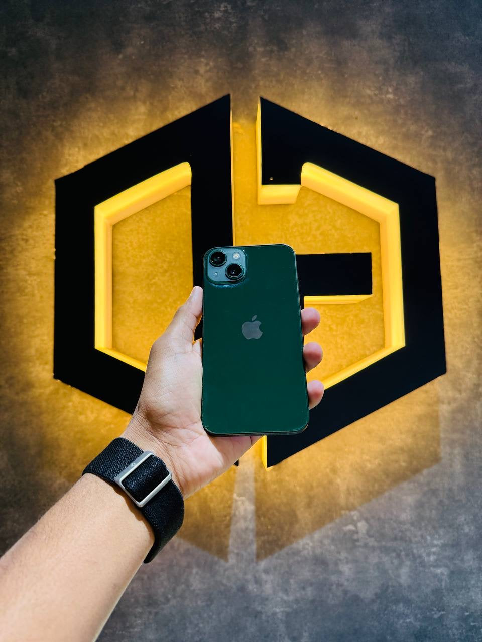 Apple iPhone 13 128GB - GREEN - Code (32041) - The Digital Hub