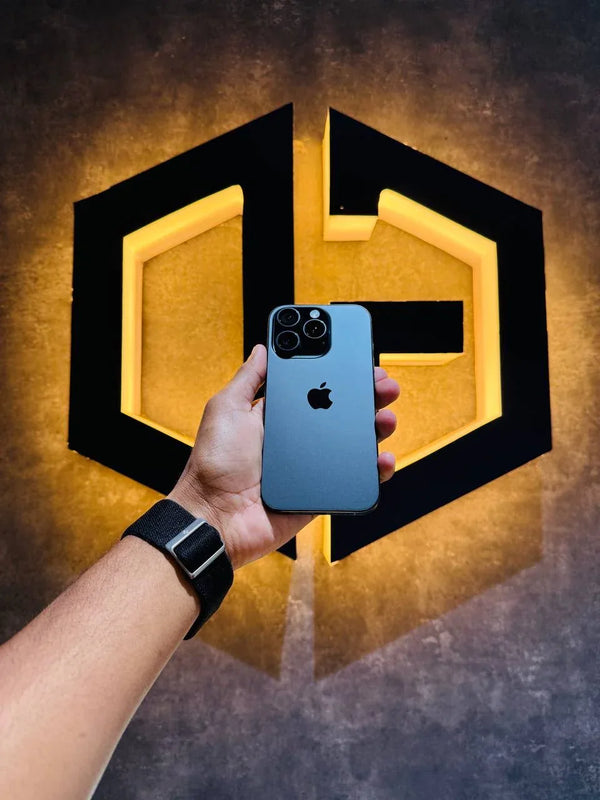 Apple iPhone 16 Pro 256GB - BLACK - Code (26139) - The Digital Hub