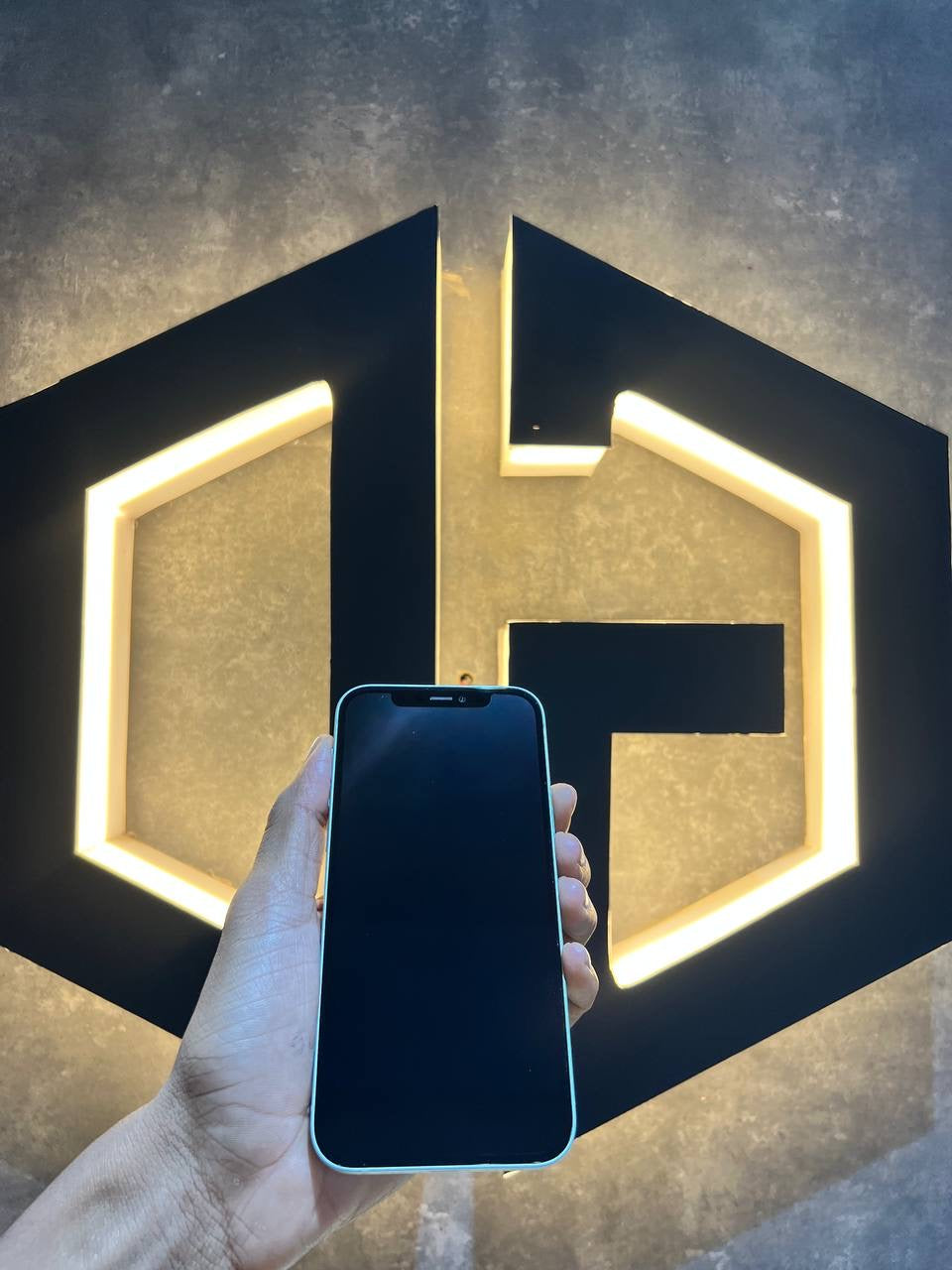 Apple iPhone 12 128GB - GREEN - Code (82815) - The Digital Hub