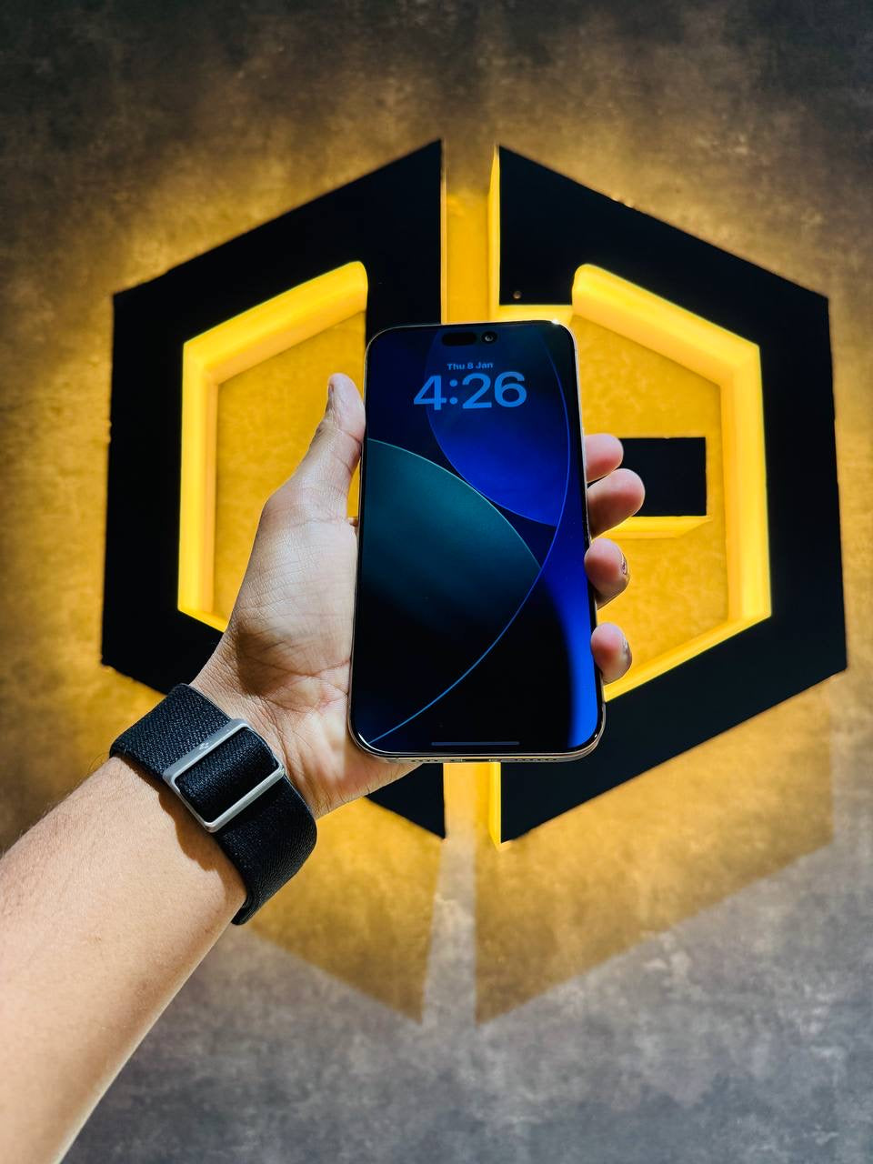 Apple IPhone 16 Pro Max 256GB - DESERT TITANIUM - Code (21238)