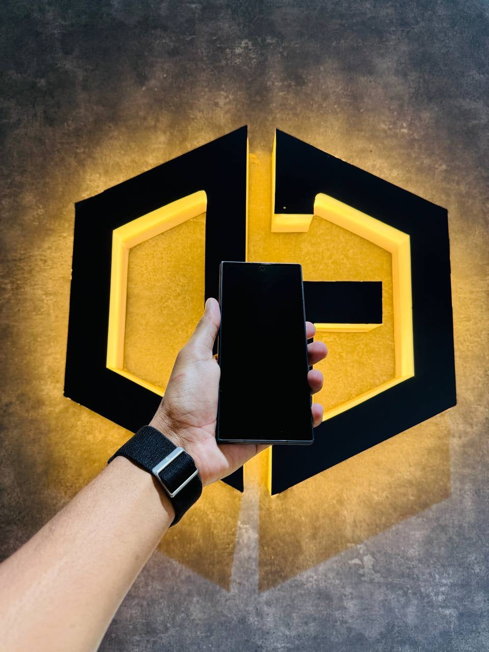 Samsung Z Fold 7 12+512GB - JETBLACK - Code (01601) - The Digital Hub