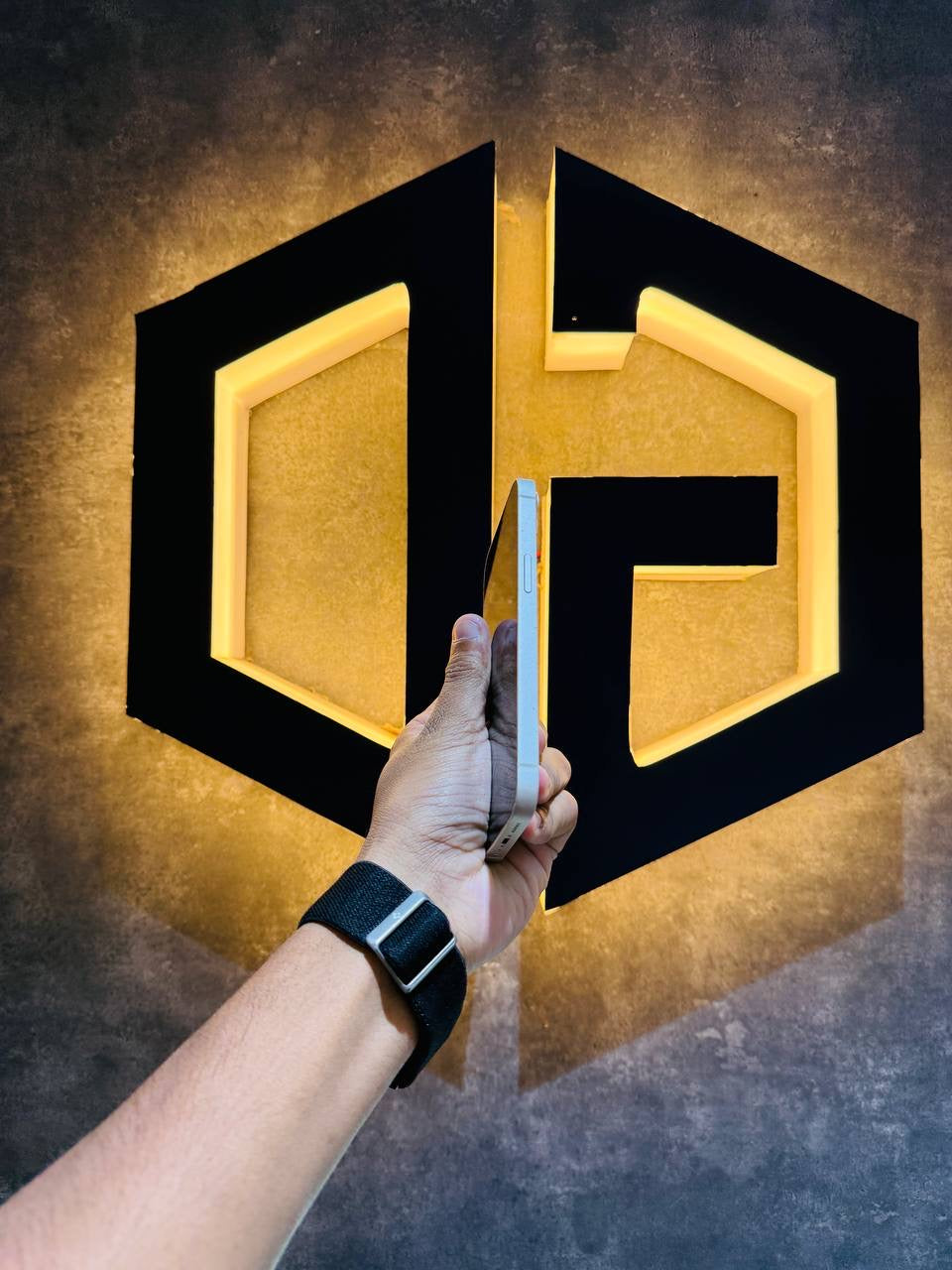 Apple iPhone 13 128GB - WHITE - Code (09753)