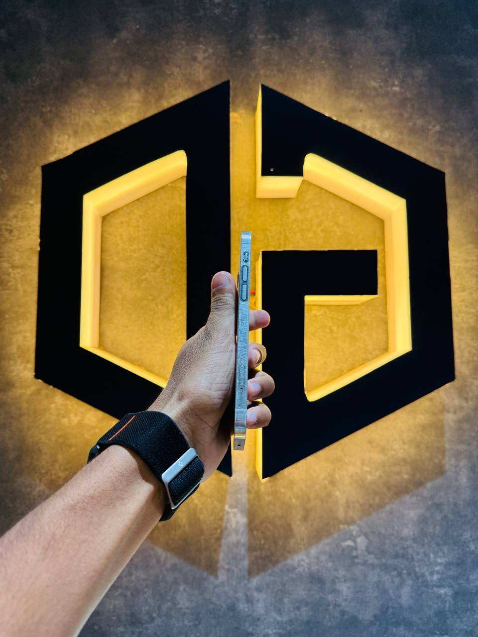 Apple iPhone 12 Pro 128GB - WHITE - Code (63014) - The Digital Hub