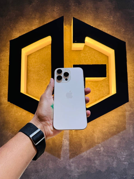 Apple IPhone 16 Pro Max 256GB - DESERT TITANIUM - Code (39133) - The Digital Hub