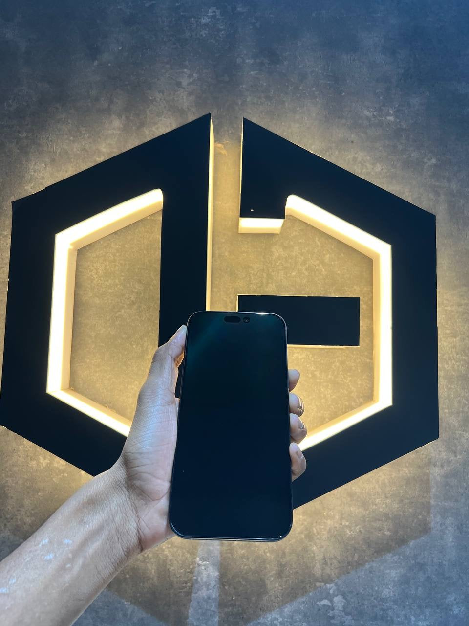 Apple iPhone 16 Pro Max 1TB - BLACK - Code (27054)