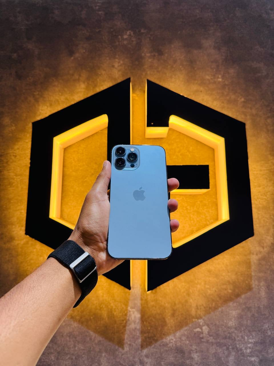 Apple iPhone 13 Pro Max 256GB - BLUE - Code (50995) - The Digital Hub