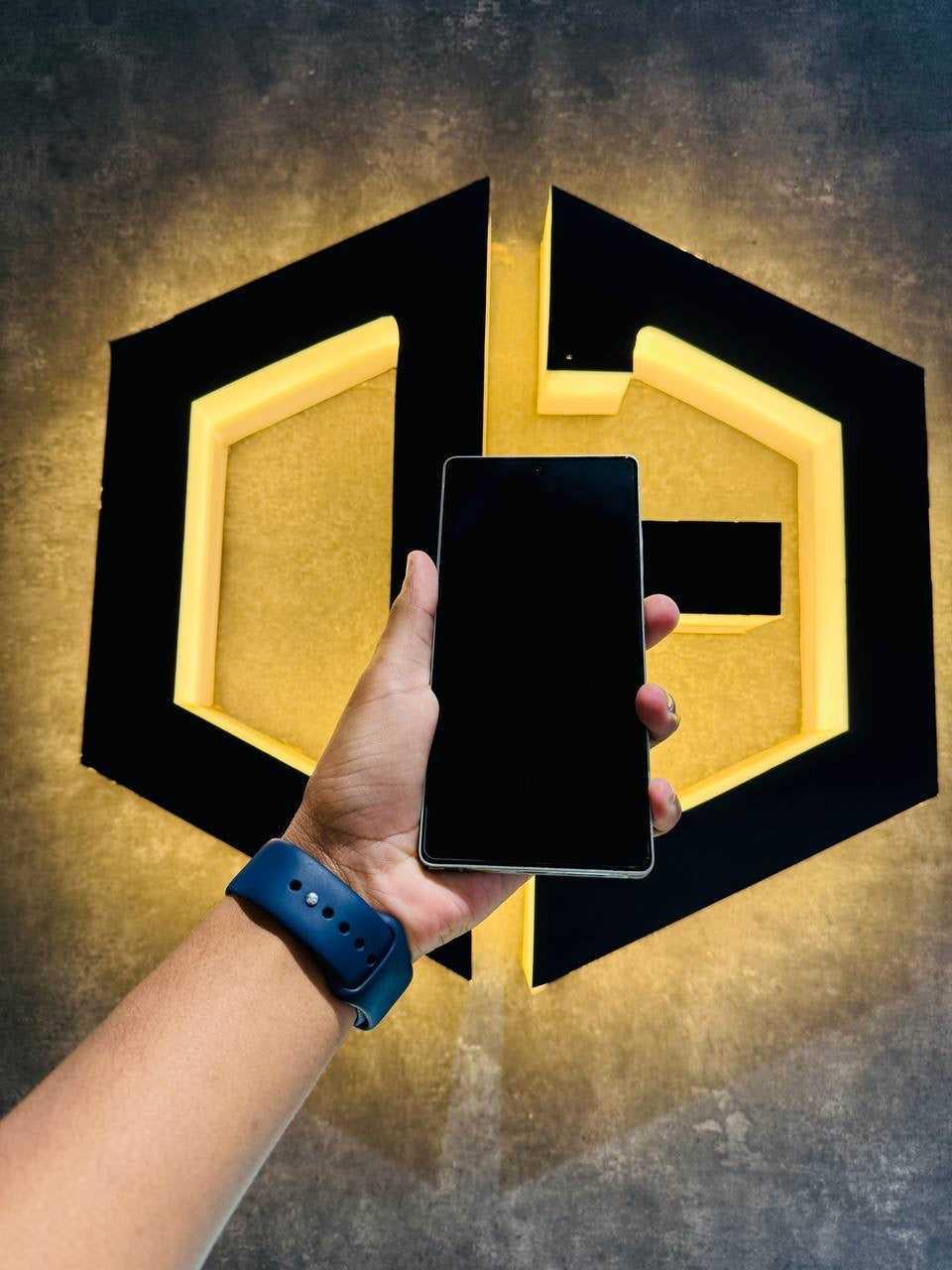 Samsung S25 Ultra 12+512GB - BLACK TITANIUM - Code (65807) - The Digital Hub