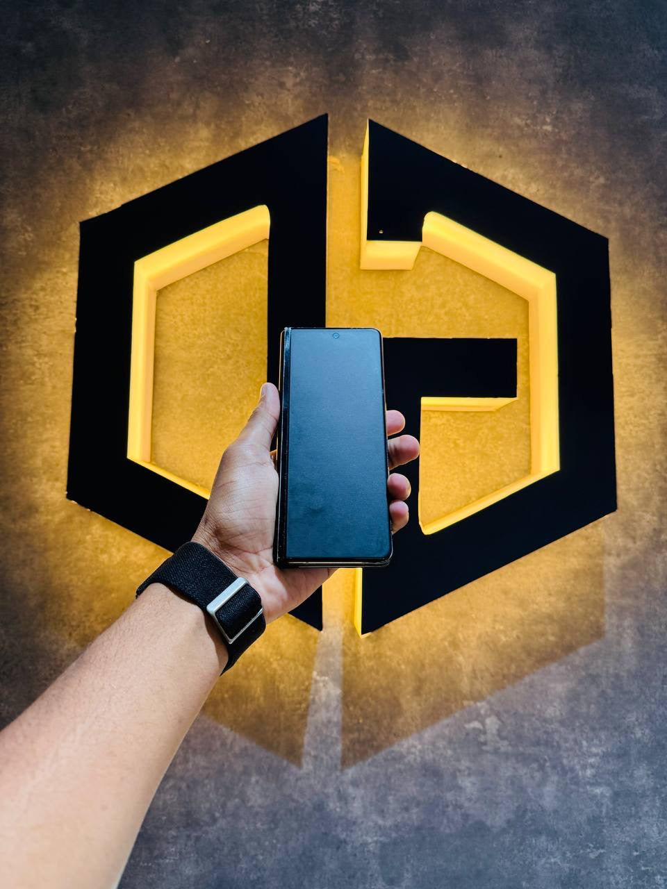 Samsung Z Fold 3 12+256GB - BLACK - Code (65691) - The Digital Hub