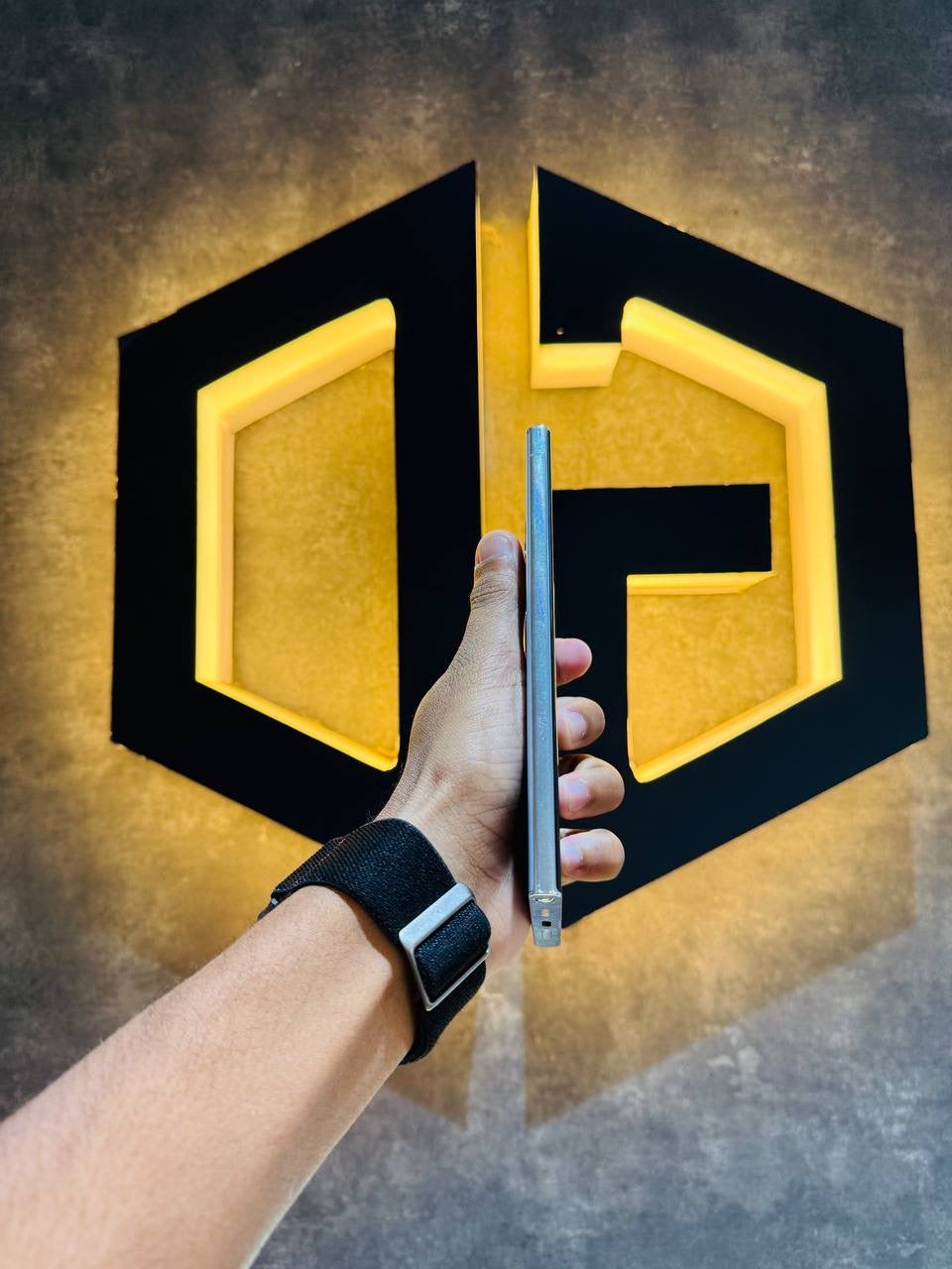 Samsung S23 Ultra 12+256GB - BLUE - Code (07576) - The Digital Hub