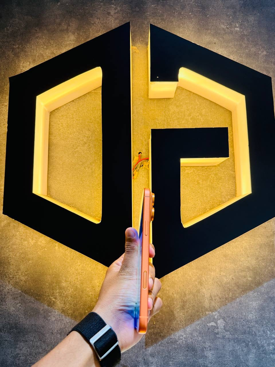 Apple iPhone 17 Pro Max 256GB - ORANGE - Code (26408)