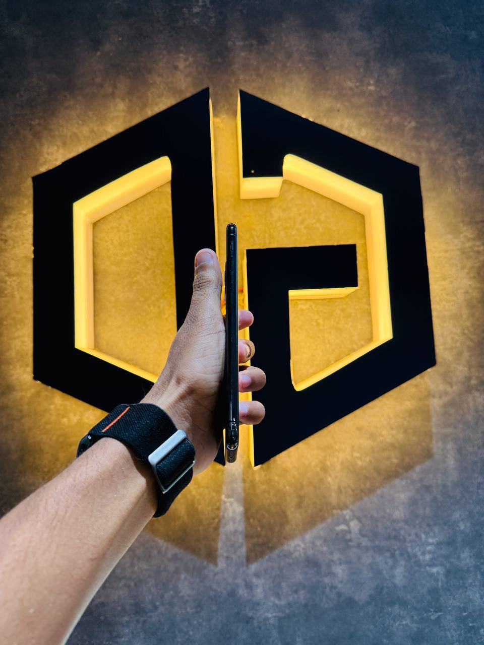 Apple iPhone 11 Pro Max 256GB - BLACK - Code (26365)