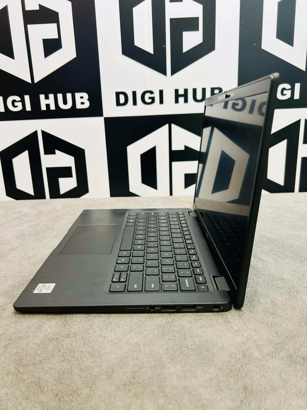 Dell Latitude I7 2.3 Ghz 16+512Gb - Black - Item Code (Deli7)