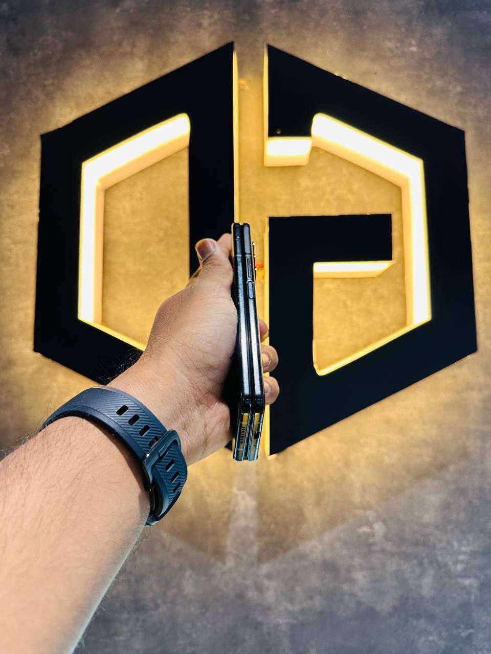 Samsung Z Fold 3 12+256GB - BLACK - Code (00558) - The Digital Hub