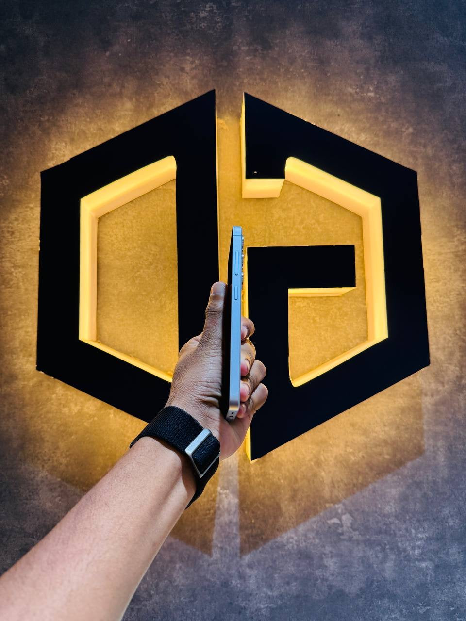 Samsung S25 12+256GB - ICYBLUE - Code (11046) - The Digital Hub