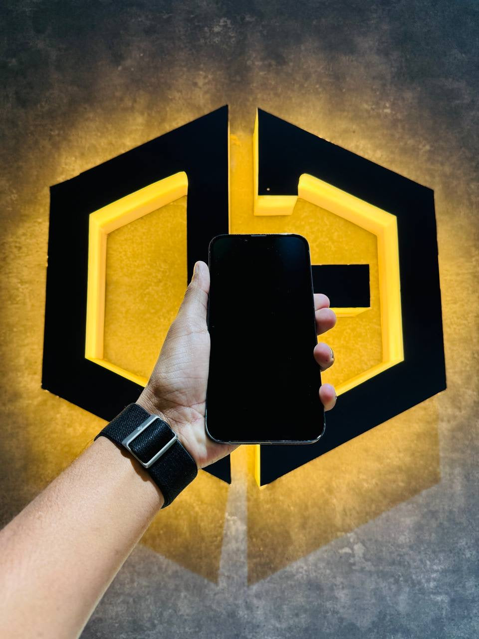 Apple iPhone 13 Pro Max 128GB - BLUE - Code (00981) - The Digital Hub