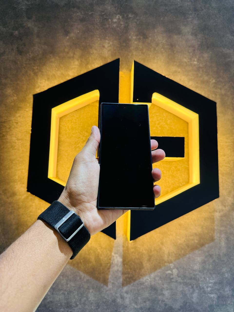 Samsung Z Fold 7 12+512GB - BLACK - Code (11307) - The Digital Hub