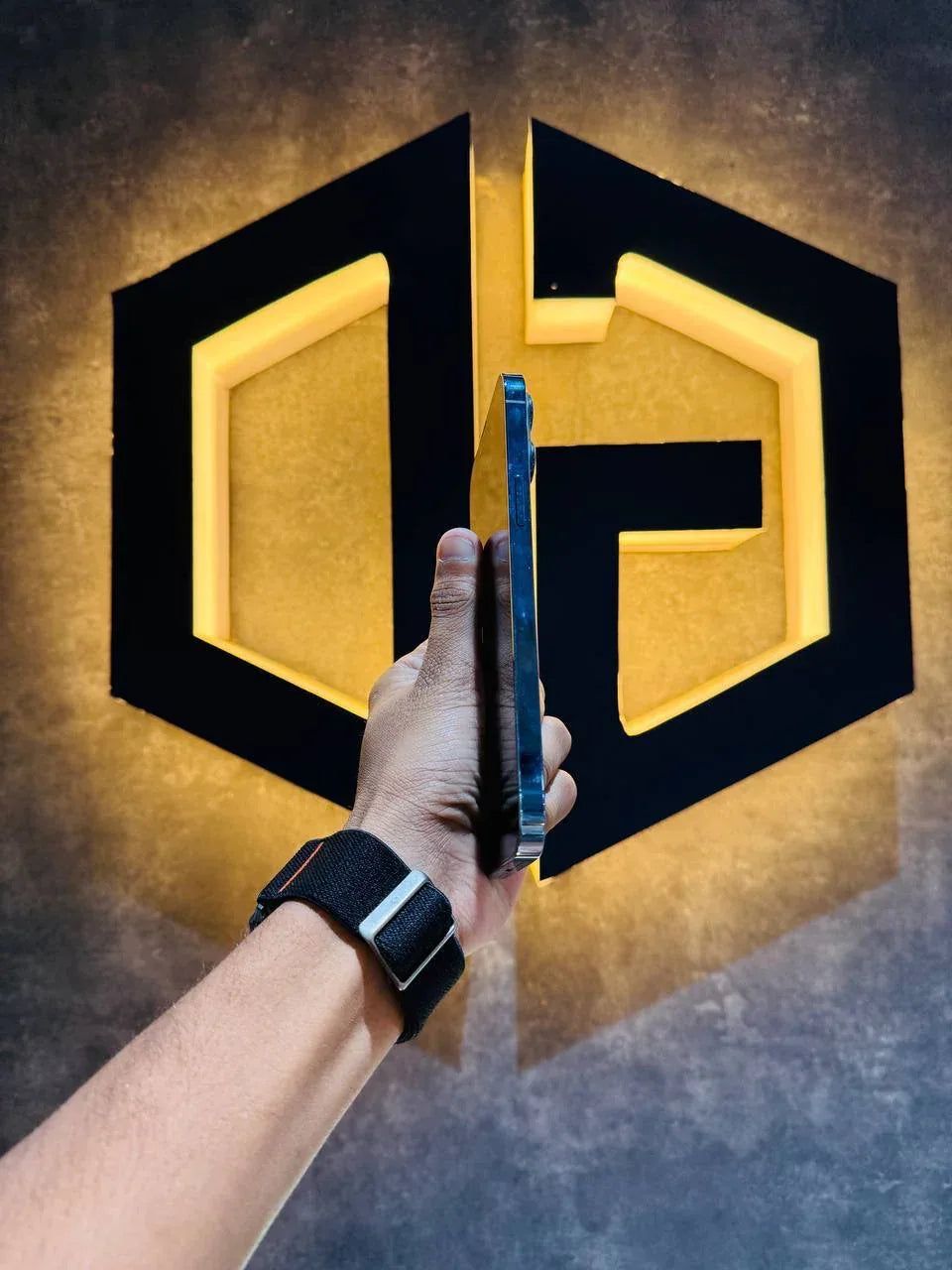 Apple iPhone 13 Pro Max 128GB - BLUE - Code (48997) - The Digital Hub