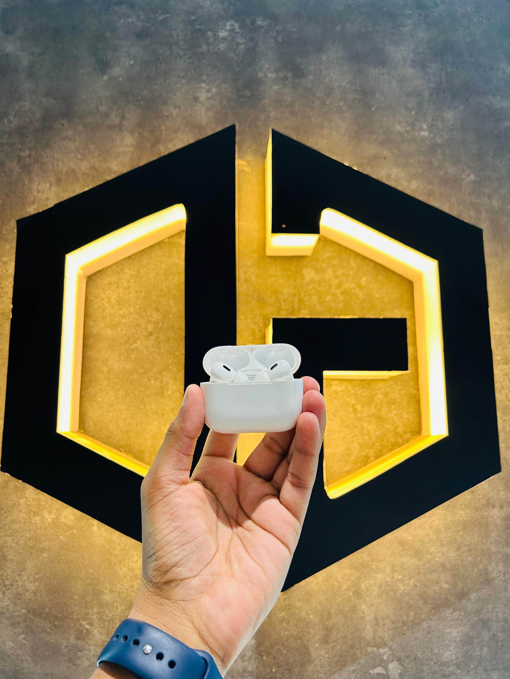 Apple Airpods Pro 2 - WHITE - Code (KDFYJ) - The Digital Hub