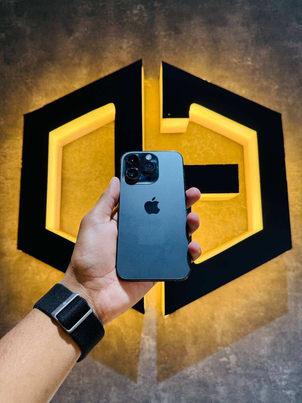 Apple iPhone 14 Pro 128GB - BLACK - Code (83712) - The Digital Hub