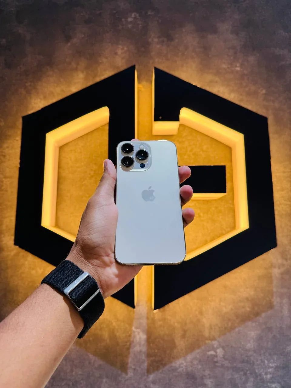 Apple iPhone 13 Pro 128GB - GOLD - Code (74030) - The Digital Hub