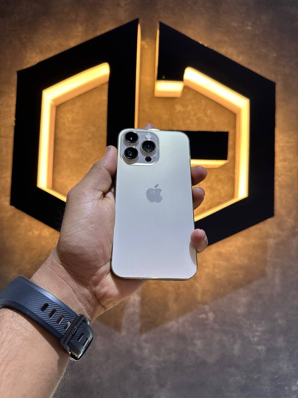 Apple iPhone 13 Pro 128GB - GOLD - Code (11834)