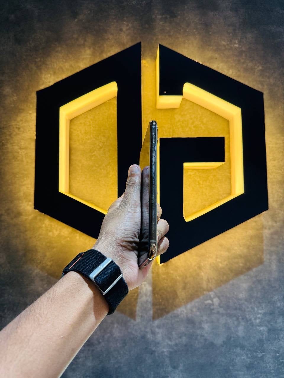 Apple iPhone 11 Pro Max 256GB - GOLD - Code (49023)