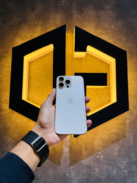 Apple iPhone 16 Pro Max 256GB - DESERT TITANIUM - Code (92991) - The Digital Hub