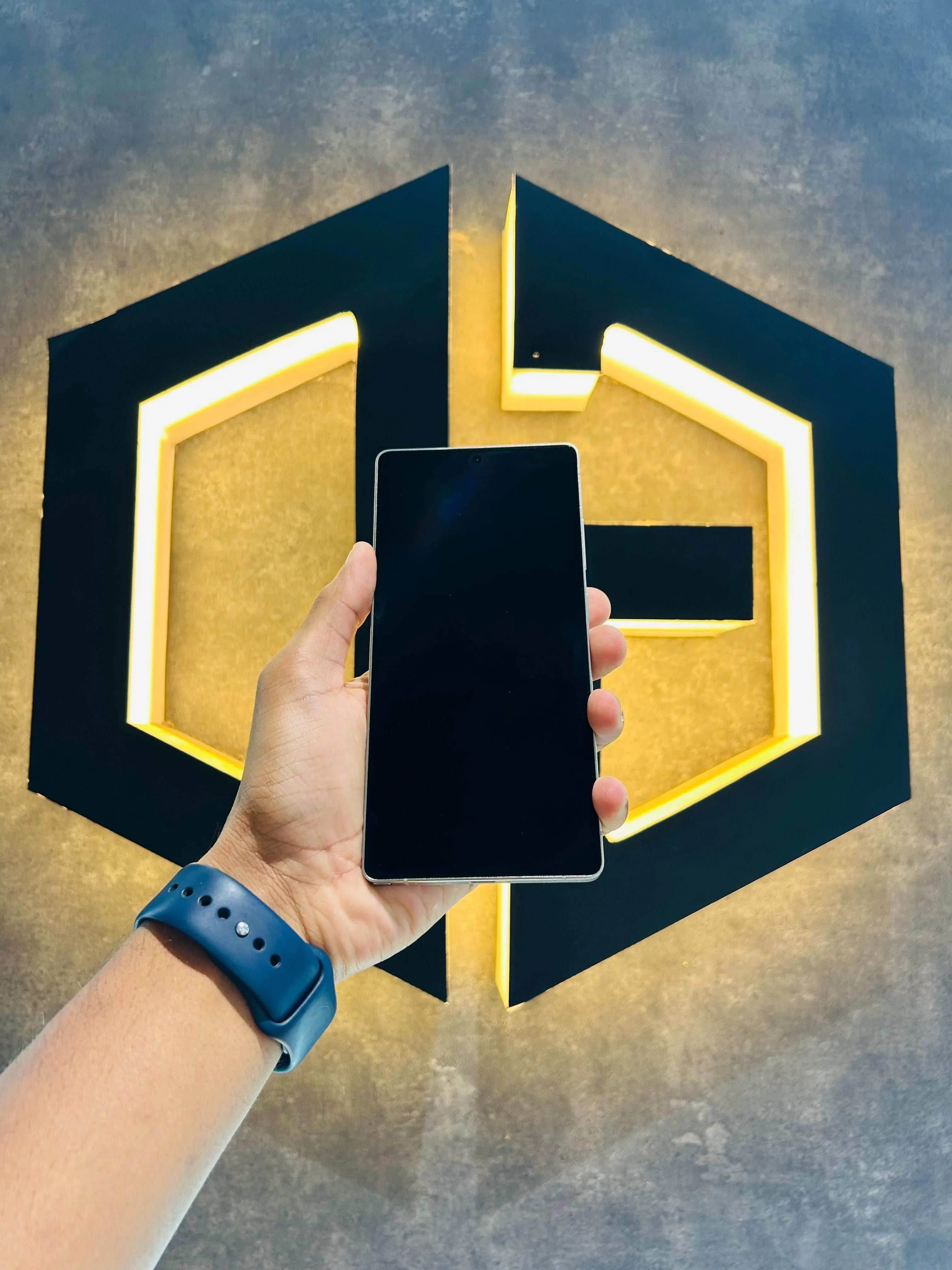 Samsung S25 Ultra 12+512GB - BLACK TITANIUM - Item Code (97904) - The Digital Hub