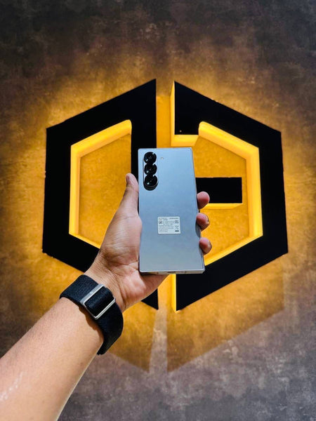 Samsung Z Fold 6 12+256GB - SILVER - Code (03756) - The Digital Hub