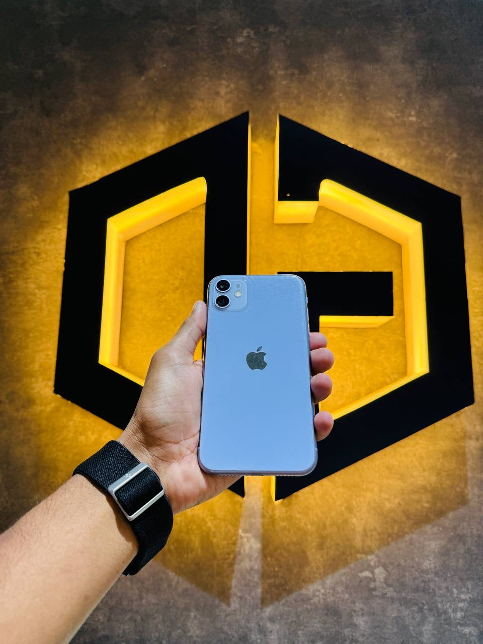 Apple iPhone 11 64GB - PURPLE - Code (22414) - The Digital Hub