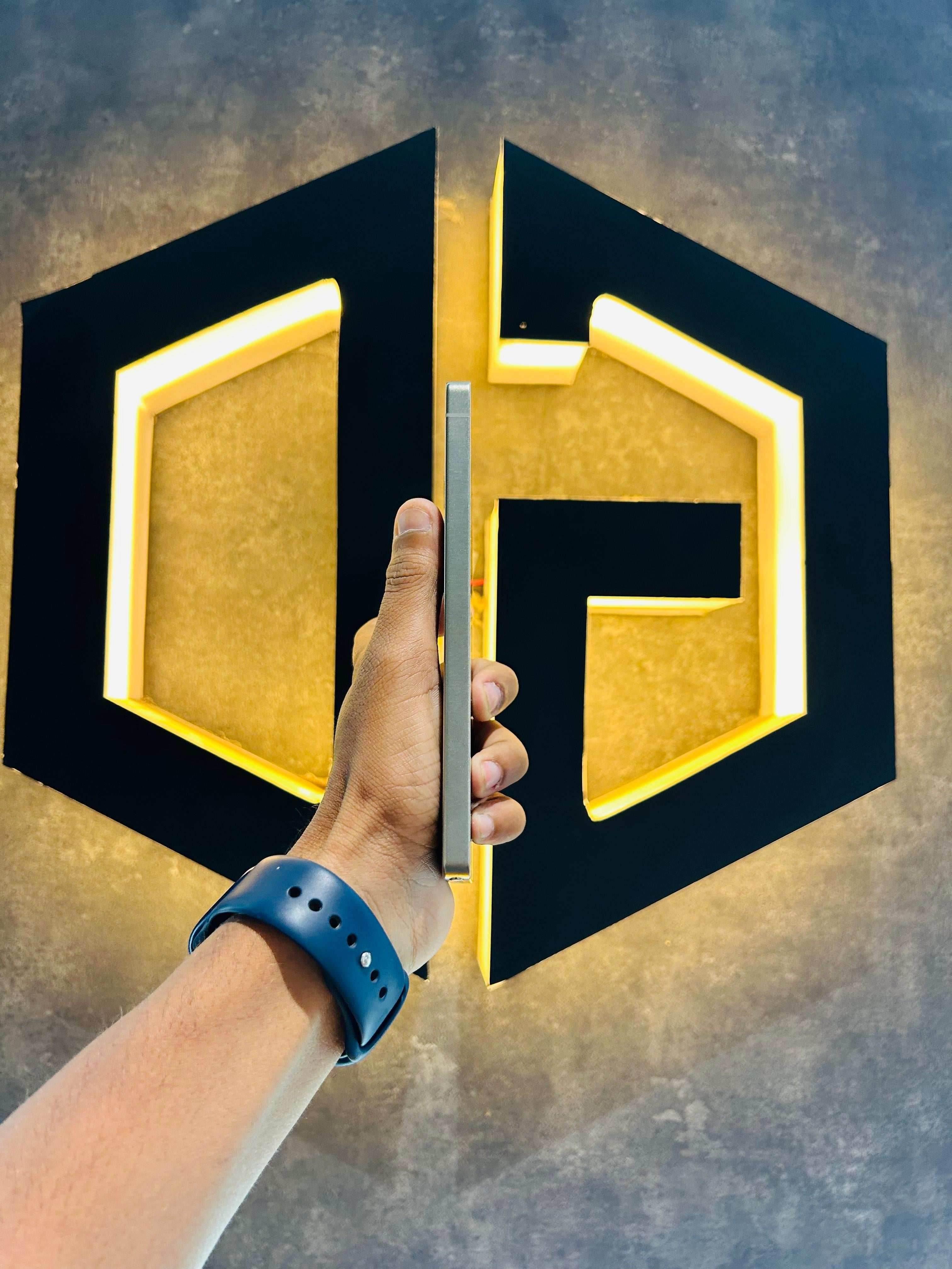 Samsung S25 Ultra 12+512GB - BLACK TITANIUM - Item Code (97904) - The Digital Hub