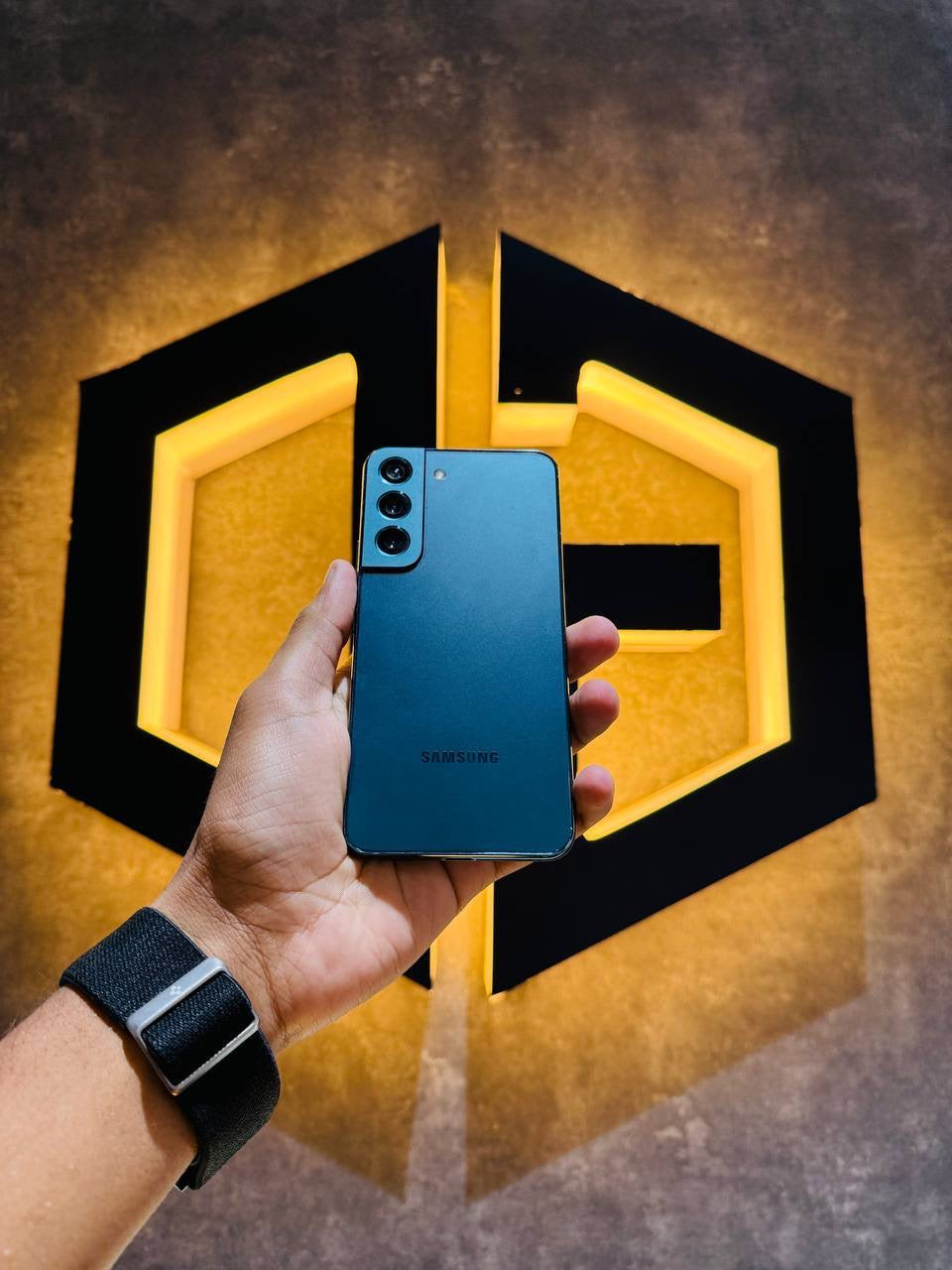 Samsung S22 8+128GB - GREEN - Code (27439) - The Digital Hub