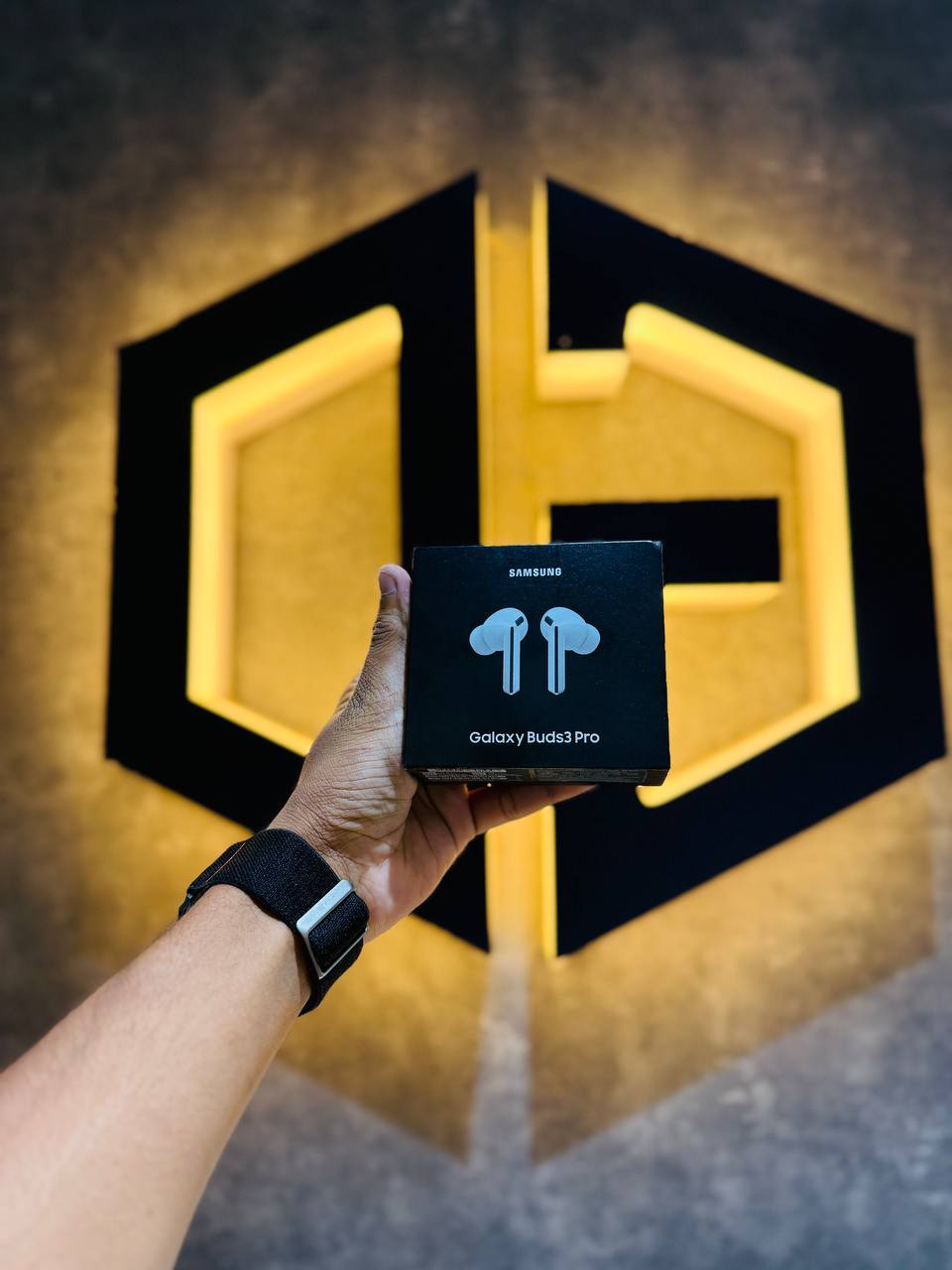 Samsung Buds 3 Pro - SILVER - Code (CLDYJ) - The Digital Hub